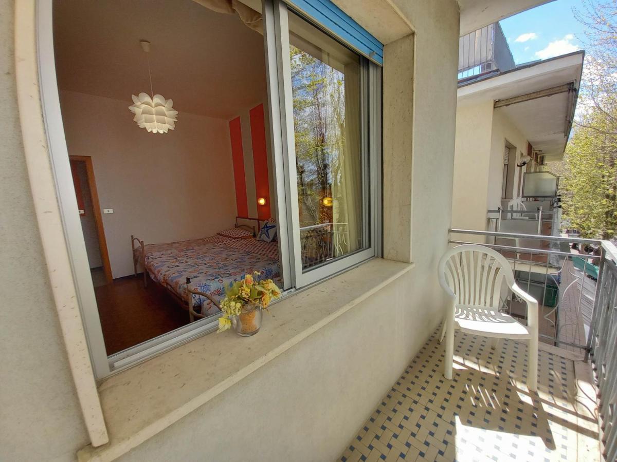 Petlyapartments Bellaria-Igea Marina Exteriör bild