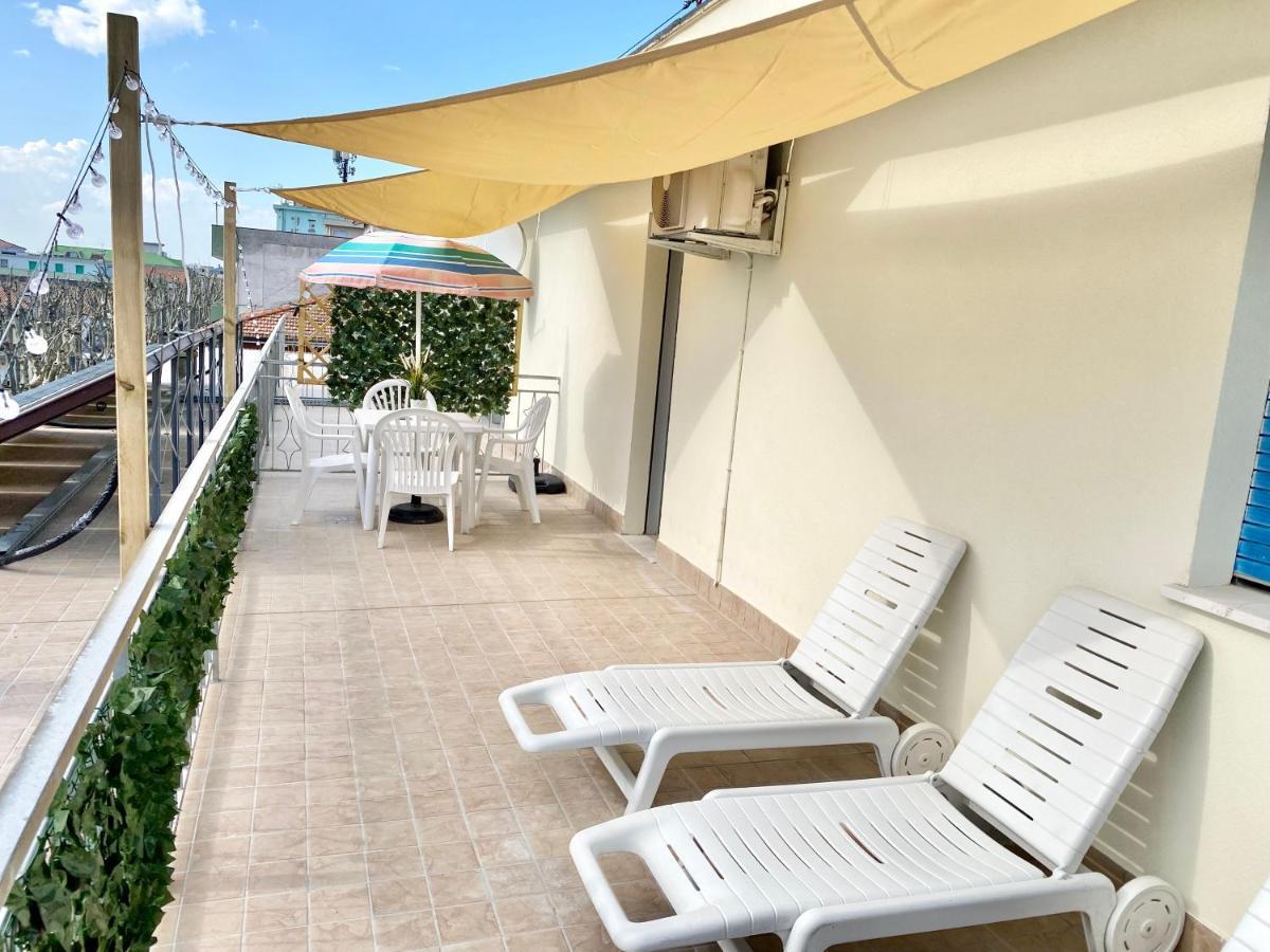 Petlyapartments Bellaria-Igea Marina Exteriör bild